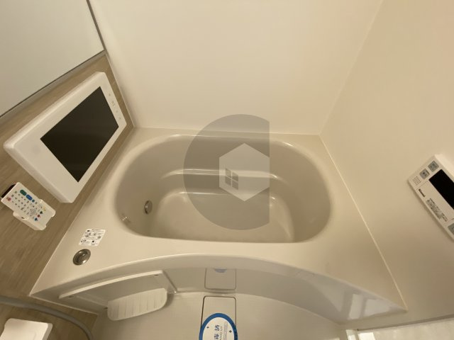 プレジオ布施EUROの浴室