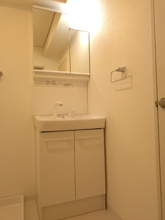 エスポアール芦屋の独立洗面台