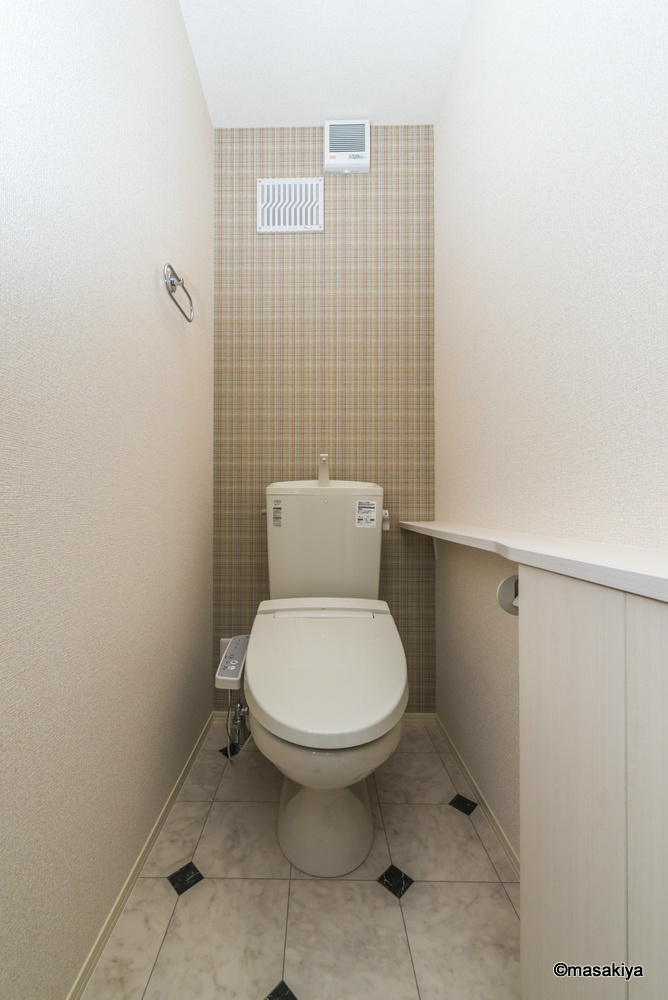 サン・シエルのトイレ|トイレ　ウォシュレット付き。