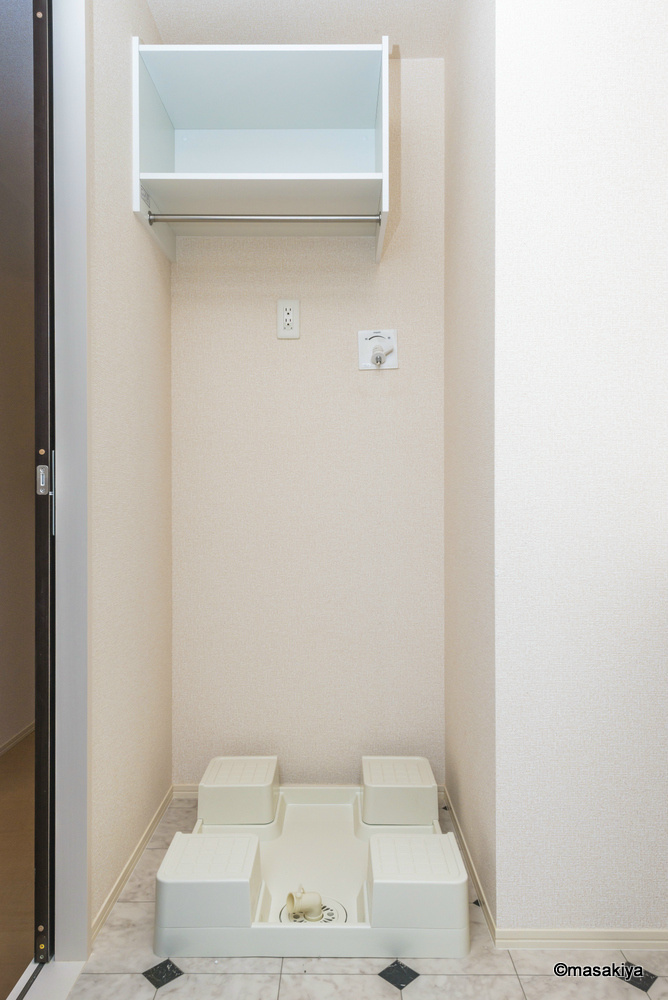 サン・シエルの洗面所|室内洗濯機置き場