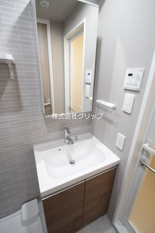 Le'a川崎参番館の独立洗面台