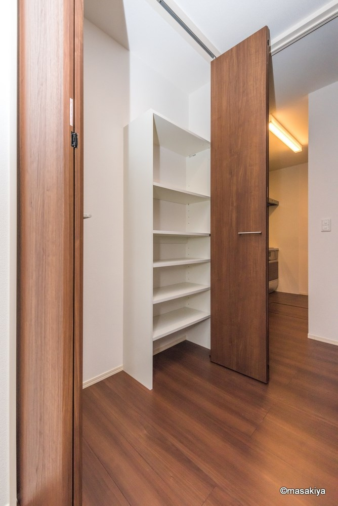 ジョイキューブ吉田の玄関|玄関収納