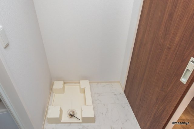 ジョイキューブ吉田の洗面所