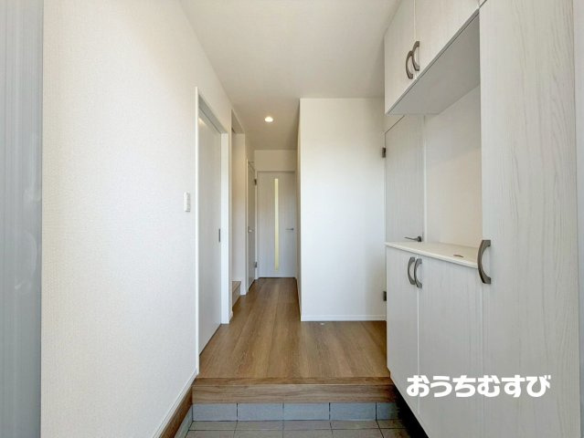 春日井市上条町20期の玄関