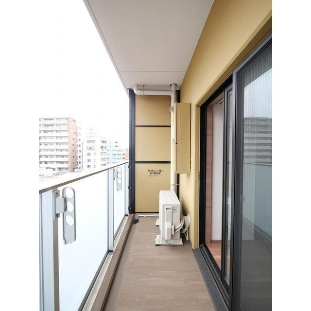 ディームス蔵前のバルコニー