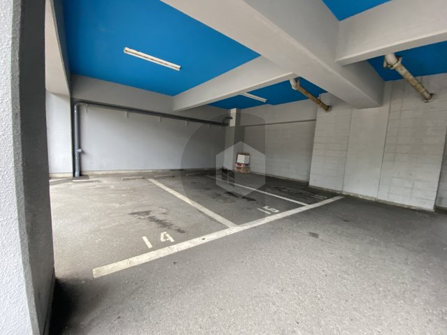 サンハイツ稲田の駐車場