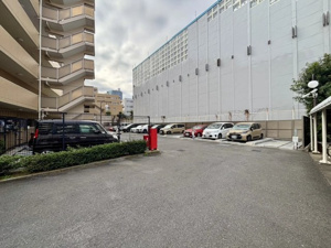 【駐車場】 | ご自宅から現地まで、当社スタッフがお車にて、「お迎え・お送り」をしております。ぜひお気軽にお問い合わせくださいませ♪