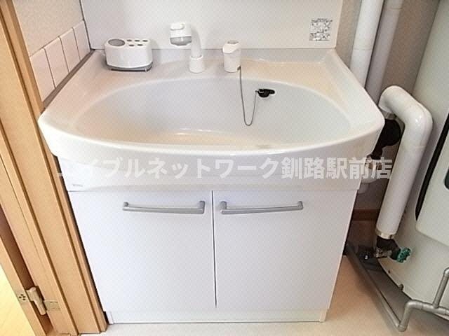 ハーバーサイドＢの洗面所