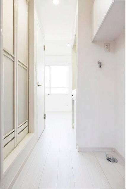 世田谷区深沢６丁目のアパートの玄関