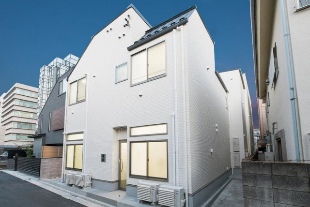 世田谷区深沢６丁目のアパートの外観