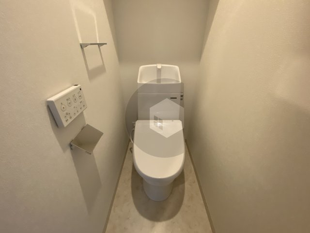 F asecia Carmelのトイレ