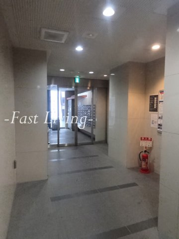 プライムアーバン飯田橋のロビー