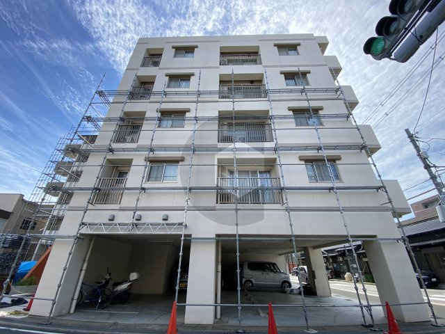 東大阪市西堤学園町２丁目の賃貸マンションの外観