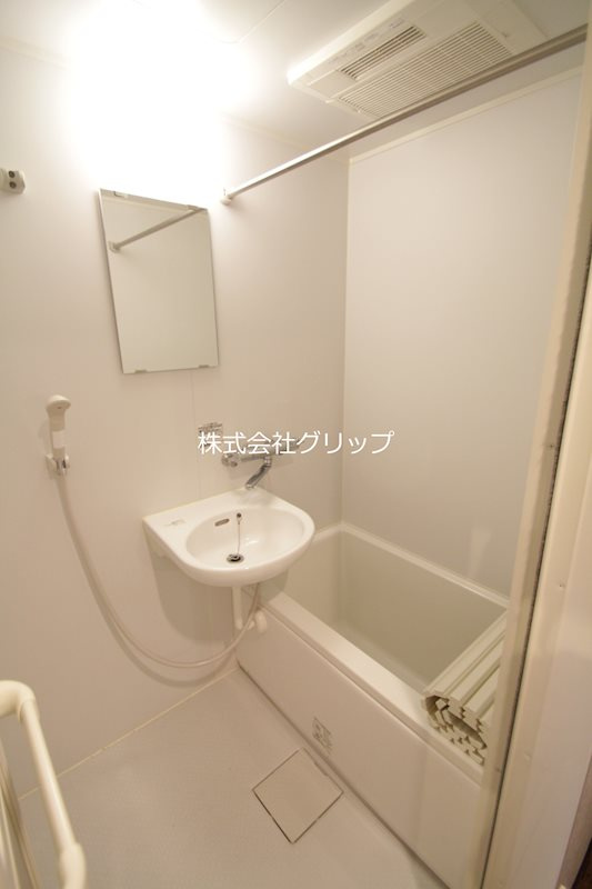 コスモ横浜保土ケ谷の浴室