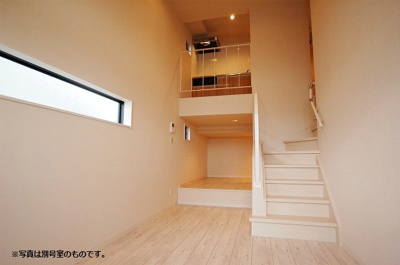 【居間・リビング】 | ヴィクトワール吉塚 | アレンジ自由自在の広々空間です！