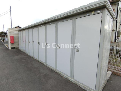 【その他共用部分】 | Ｓｔ・ｐａｌ．ＫⅠ | 外物置にはタイヤを収納できます。