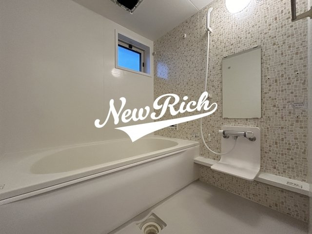 伊勢崎市山王町のアパートの浴室