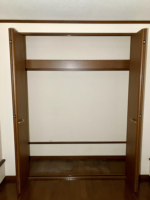 南青山戸建の収納