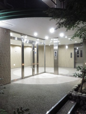 【エントランス】 | クラールハイト秋本