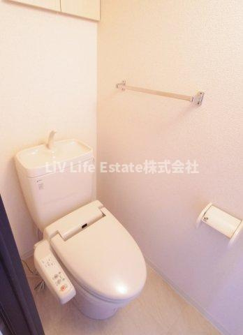 メゾンポメル小川のトイレ