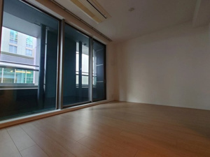 【居間・リビング】 | ご自宅から現地まで、当社スタッフがお車にて、「お迎え・お送り」をしております。ぜひお気軽にお問い合わせくださいませ♪