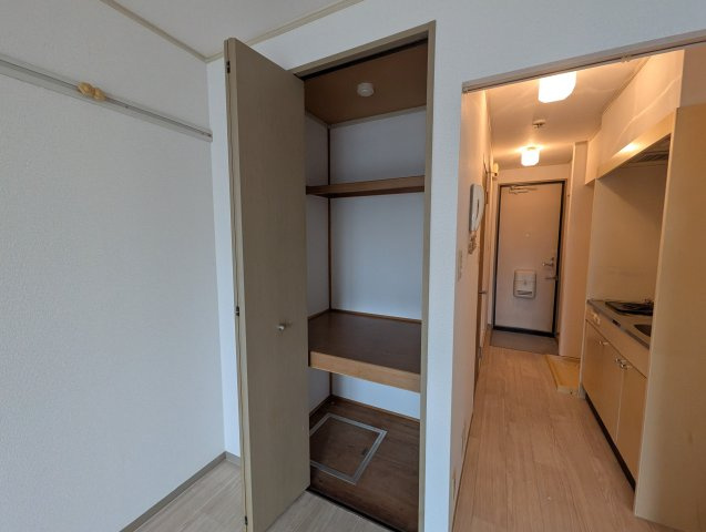 ソレーユ箕面の収納