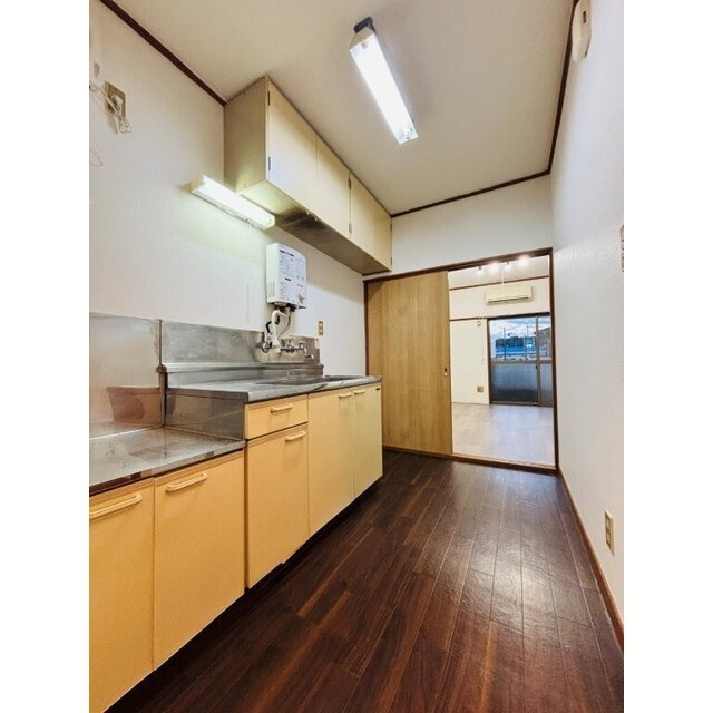 メゾン姉崎の内装