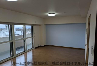 【居間・リビング】 | ツインタワー