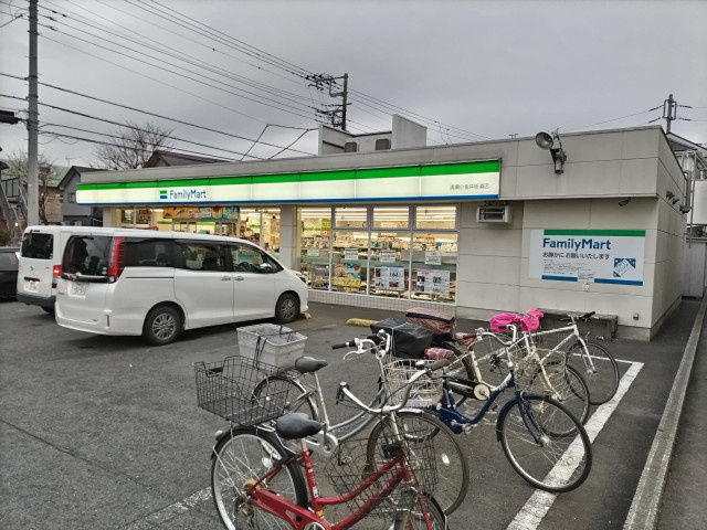 ファミリーマート清瀬小金井街道店まで290ｍ