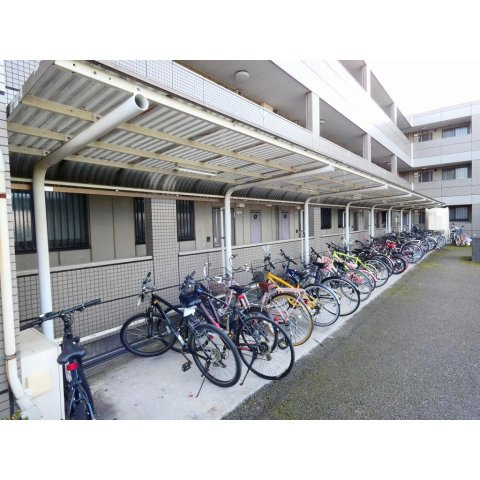 イーストリッチのその他