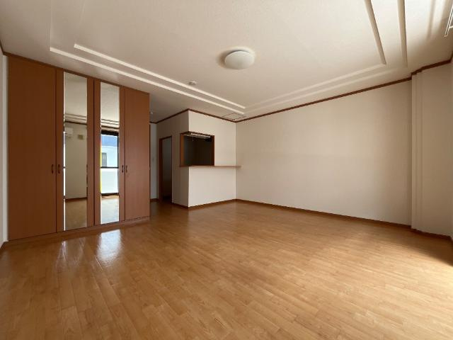 プレステージⅠの内装|洋室