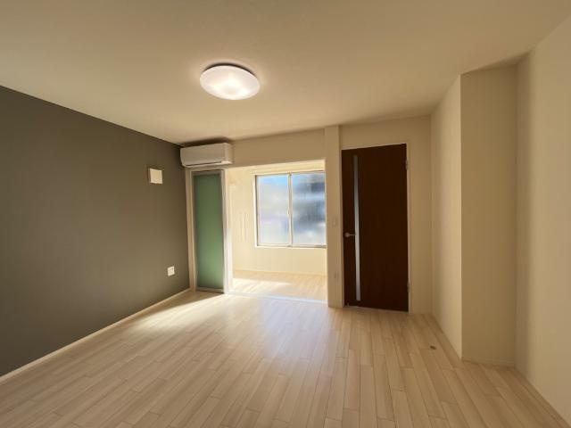 アザレアの居間・リビング|リビング