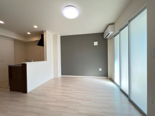 アザレアの居間・リビング|リビング