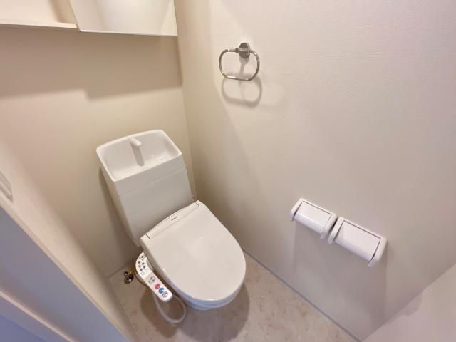 アザレアのトイレ|トイレ