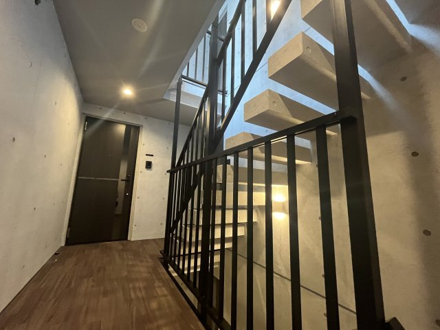 湯島レジデンスのロビー