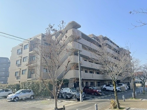 ライオンズマンション庄内緑地の外観|外観(別アングル)