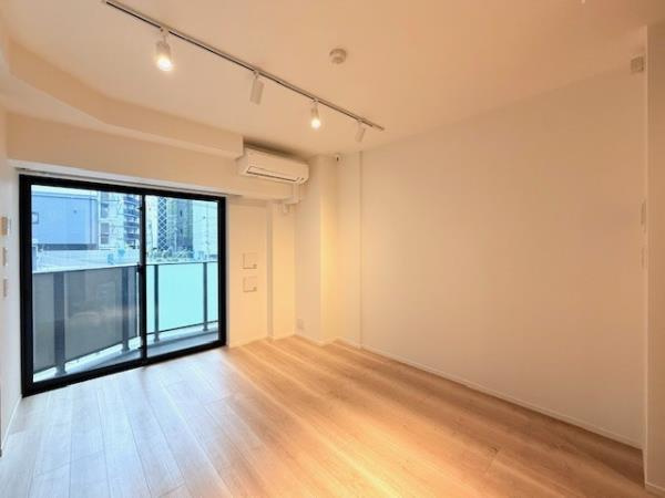 ルネサンス赤坂プレミアムコートの居間・リビング