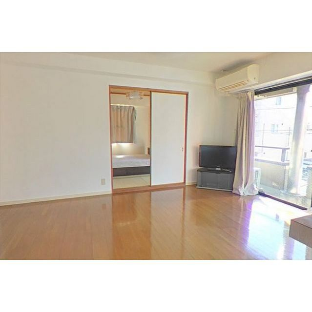 レジデンス３０の居間・リビング