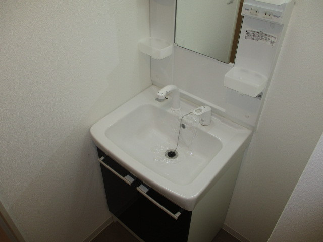 ジーメゾン生駒プレシールの洗面所