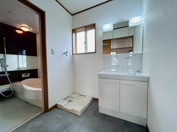 【独立洗面台】