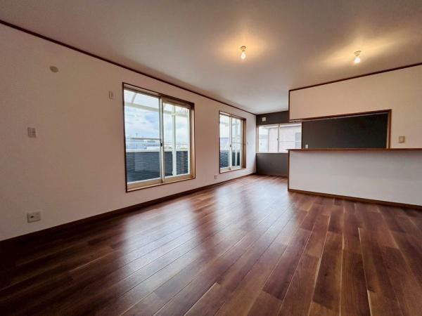 【居間・リビング】