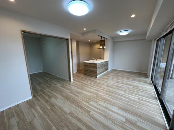 【居間・リビング】 | 香里ヶ丘7丁目アーバンライフ