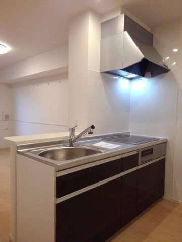 プレジールⅠのキッチン|きれいなキッチンです