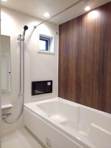 プレジールⅠの浴室|お風呂で日々の疲れを落としましょう