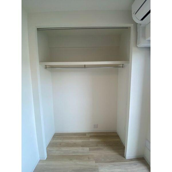 フロンティアタワー九条1の収納