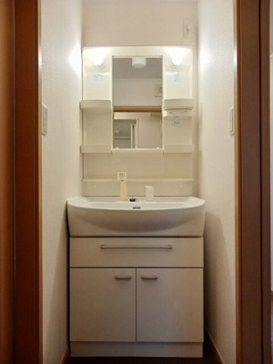 【洗面所】 | ロワジールⅣ