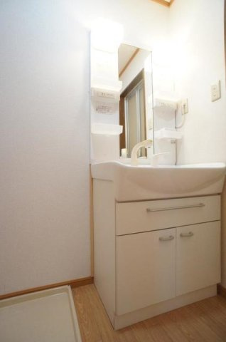 マリンシティＳＨＩＯＤＡ　Ｃの洗面所