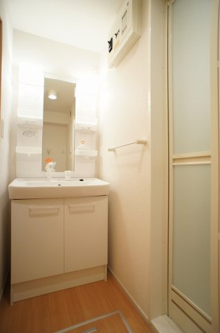 リベイラサンの洗面所