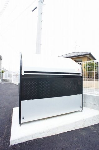 メゾン・ド・エクレールのその他