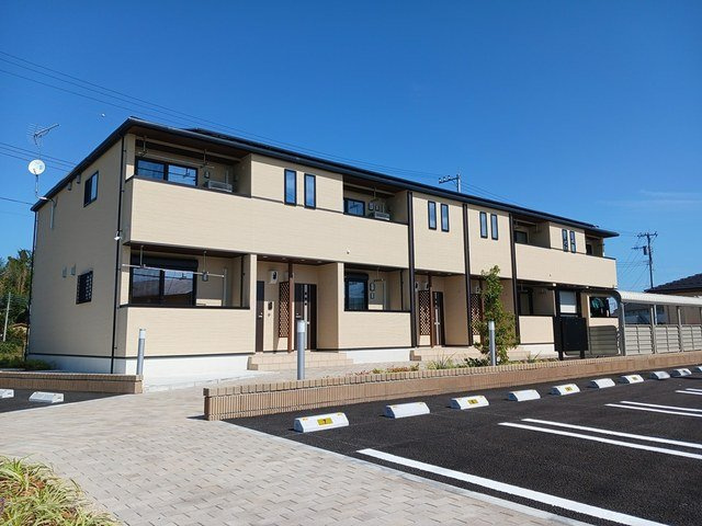 アヴニールの外観